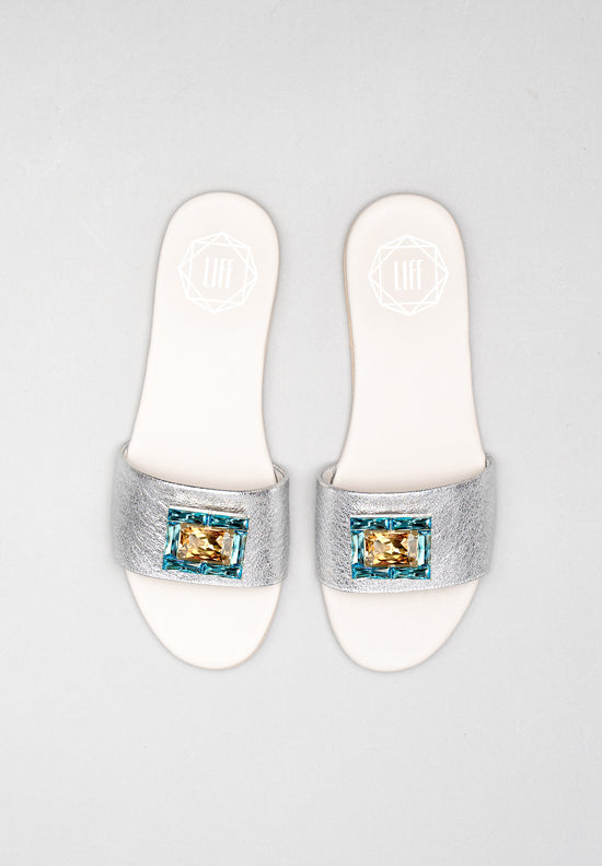 Schlappen Lou mit austauschbarer Brosche Sunny